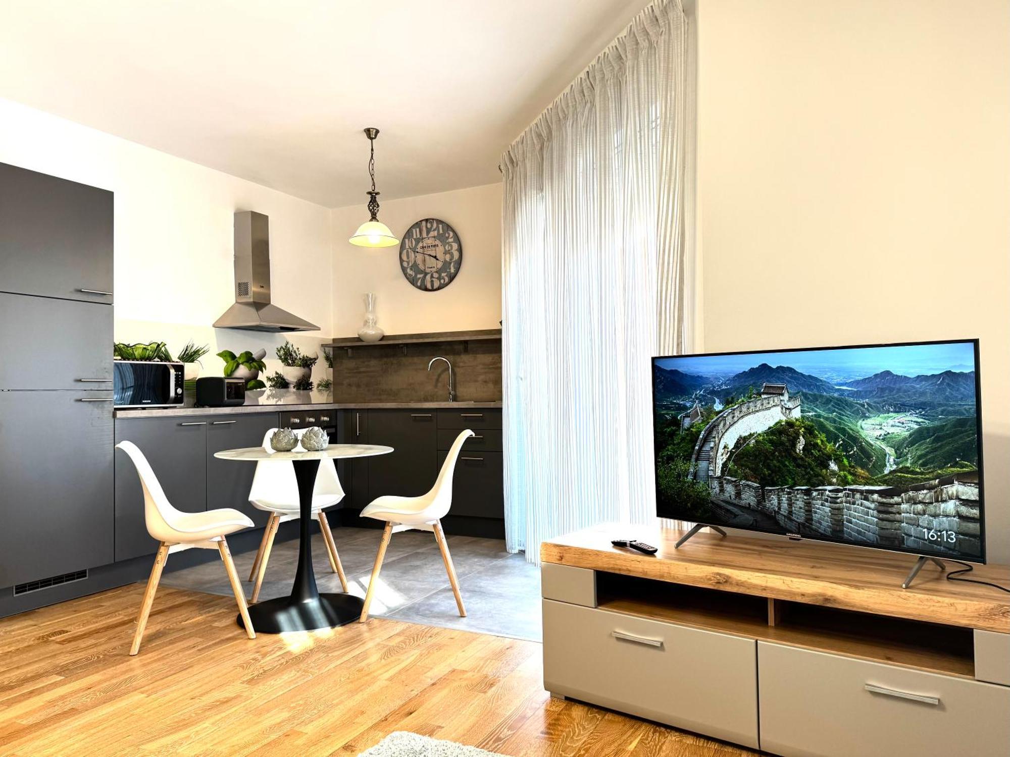 Apartments Terra Solaris 메덜린 외부 사진